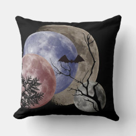 Moon Spooky Graphic Kussen