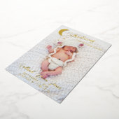 Moon & Stars Gold Foil Foto geboorteaankondiging Folie Uitnodiging (Gedraaid)