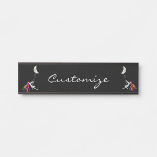 Moon Swinging Redhead Thunder_Cove Deurbordje