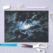 Moon verlicht de nacht achter boomtakken tissuepapier (Craft)