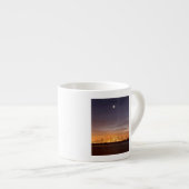 Moon zet San Francisco op hazy December Espresso Kop (Voorkant rechts)