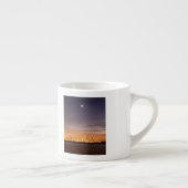 Moon zet San Francisco op hazy December Espresso Kop (Rechts)