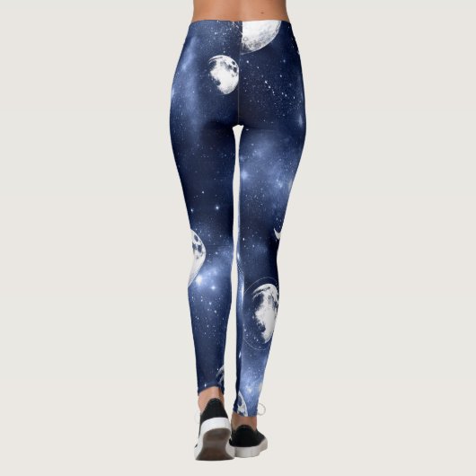 Moonlight Glow | Moon Phases in Sky Clouds Leggings (Achterkant)