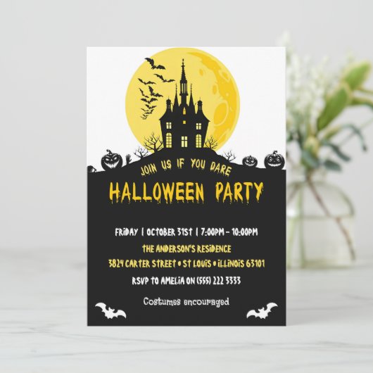 Moonlight Haunted House Spooky Halloween Party Kaart (Staand voorkant)