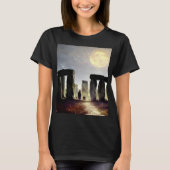 Moonlight over Stonehenge Digital Art T-shirt (Voorkant)