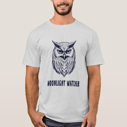 Moonlight Watcher – Mysterious Owl Design T-shirt (Voorkant)