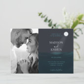 Moonlight Zee foto bruiloft uitnodiging (Staand voorkant)