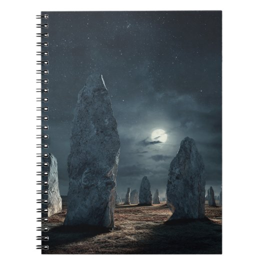 Moonlit Ancient Standing Stones Notitieboek (Voorkant)