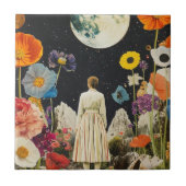 Moonlit Elegance - Het Uitzicht van de vrouw met d Tegeltje (Voorkant)