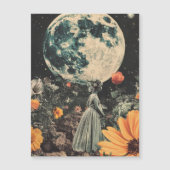 Moonlit Elegance - Vrouw met Maan (3) (Voorkant)