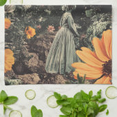 Moonlit Elegance - Vrouw met Maan (3) Theedoek (Gevouwen)