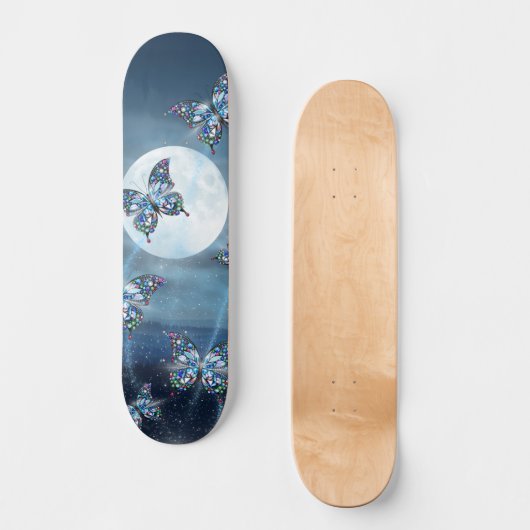 Moonlit Flutter Persoonlijk Skateboard (Voorkant)