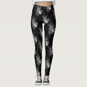 Moonlit GraveYard Gothic Cross met Krogen Leggings