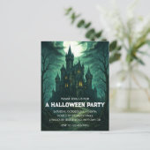 Moonlit Haunted Castle Halloween Party Invitation Briefkaart (Staand voorkant)
