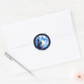 Moonlit Kosmische Reflectie Ronde Sticker (Envelop)