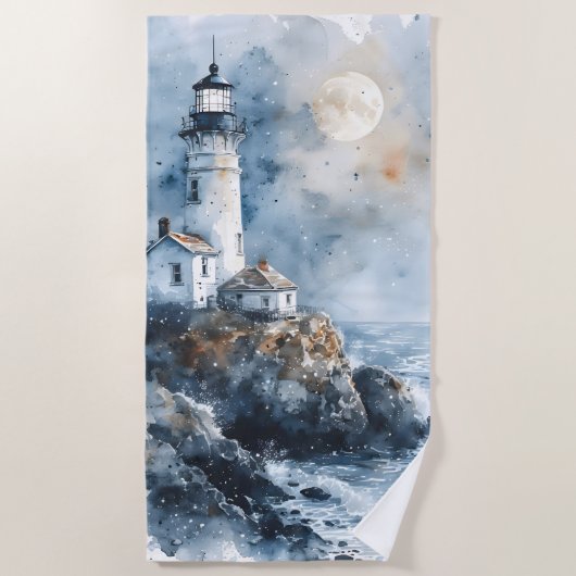 Moonlit Lighthouse aan de Rocky Coastline Strandlaken (Voorkant)