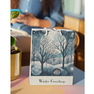 Moonlit Nordic Forest, aanpasbaar Medium Cadeauzakje