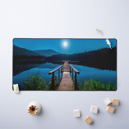 Moonlite Lake in de bergen Bureaumat (Kindertafel)