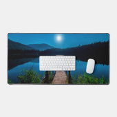 Moonlite Lake in de bergen Bureaumat (Keyboard & Muis)