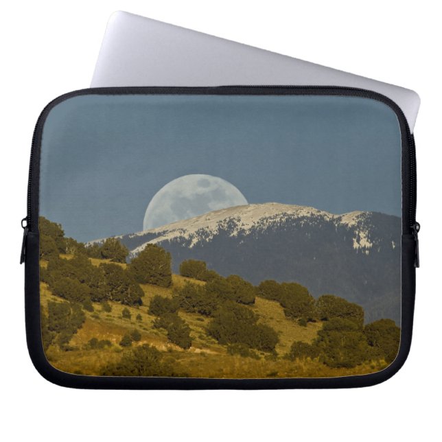 Moonrise over het Sangre de Cristo-gebergte, Laptop Sleeve (Voorkant)