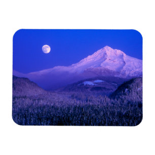Moonrise Over Mt. Hood Oregon in Winter Magneet