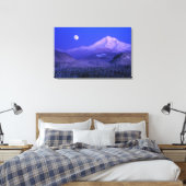 Moonrise over Mt Hood winter, Oregon Canvas Afdruk (Insitu (Slaapkamer))
