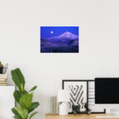 Moonrise over Mt Hood winter, Oregon Poster (Thuiskantoor)
