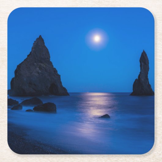 Moonrise Reflection | Iceland, Reynisdrangur Kartonnen Onderzetters (Voorkant)