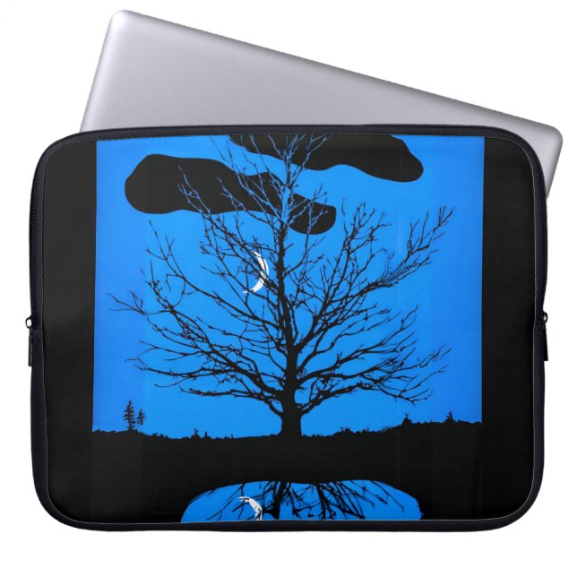 Moonscape in kobalt blauw en zwarte laptophoes laptop sleeve (Voorkant)