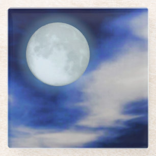 Moonscape met onverlichte wolken glazen onderzetter