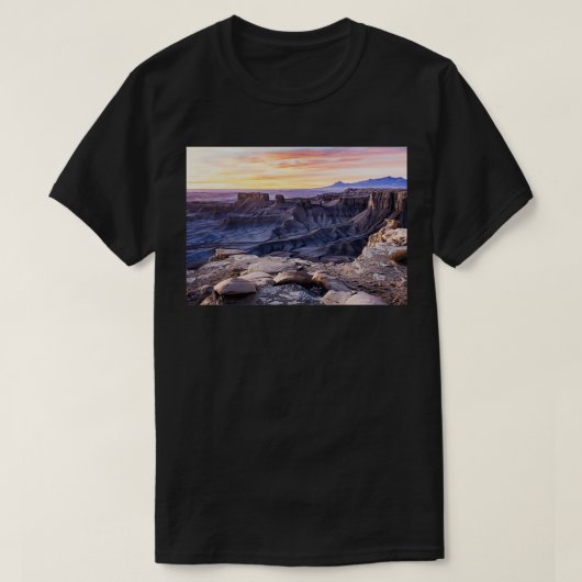 Moonscape Overlook T-shirt (Design voorkant)