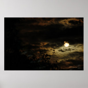 MoonShine en Storm Clouds Poster