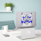 Moore Family Crest Sticker (Laptop op bureau)