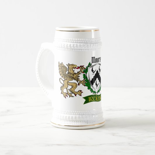 Moore Irish Shield Beer Stein Bierpul (Voorkant links)