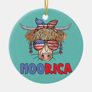 Moorica Highland Koe met Amerikaanse zonnebril USA Keramisch Ornament