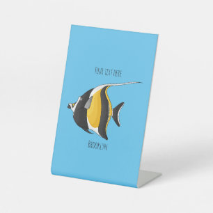 Moorish idol fish cartoon illustration reclamebord met voetstuk