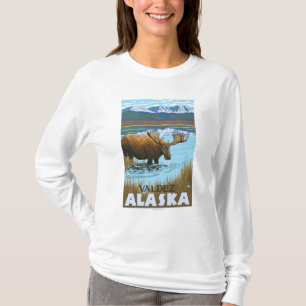 Moose Drink aan het meer van Valdez, Alaska T-shirt