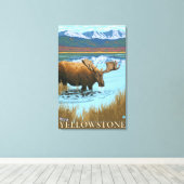 Moose Drink bij het meer - West-geelsteen, MT Canvas Afdruk (Insitu (Houten vloer))