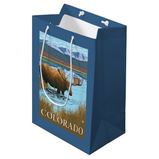 Moose DrinkingColorado Medium Cadeauzakje (Voorkant Gekanteld)