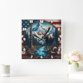 Moose in berglandschap met Amerikaanse vlag Vierkante Klok (Huis)