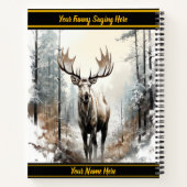 Moose in een besneeuwd schemerbos notitieboek (Achterkant)