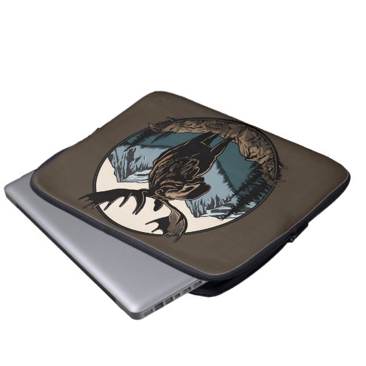 Moose Mountain Laptop Sleeve (Voorkant onderkant)