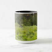 Moose Relaxing in Natuur - Wildlife Foto Mok (Midden)