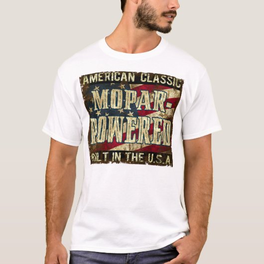 Mopar-Powered - Classic Engine gebouwd in de VS T-shirt (Voorkant)