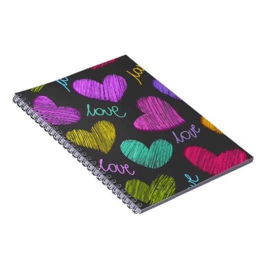 Moppige Levensechte Gekrabbelde Harten met Liefdes Notitieboek (Rechterzijde)