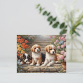 Moppige Puppies in Bloementuin  Briefkaart (Staand voorkant)