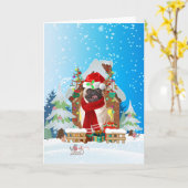 Mops in de sneeuw met kerstcadeaus  kaart (Gele Bloem)