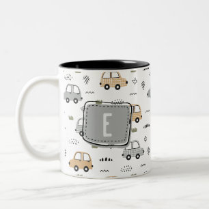 Mopshoge Cartoon Auto's Persoonlijke Monogram Kind Tweekleurige Koffiemok