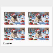 Mopshond loopt in de sneeuw met kerst Pet Rechthoekige Sticker (Vel)