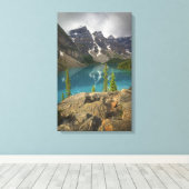 Moraine Lake Canvas Afdruk (Insitu (Houten vloer))